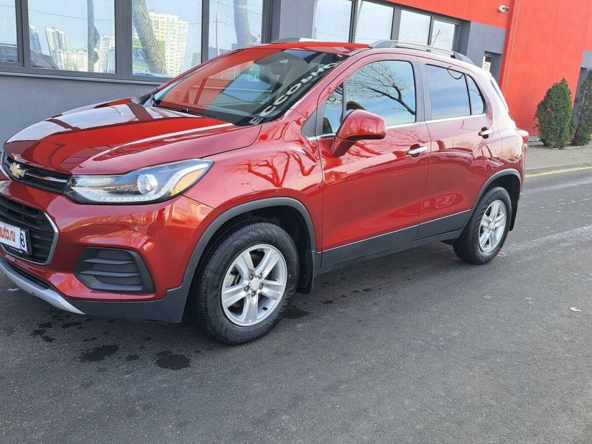 Шевроле тракс