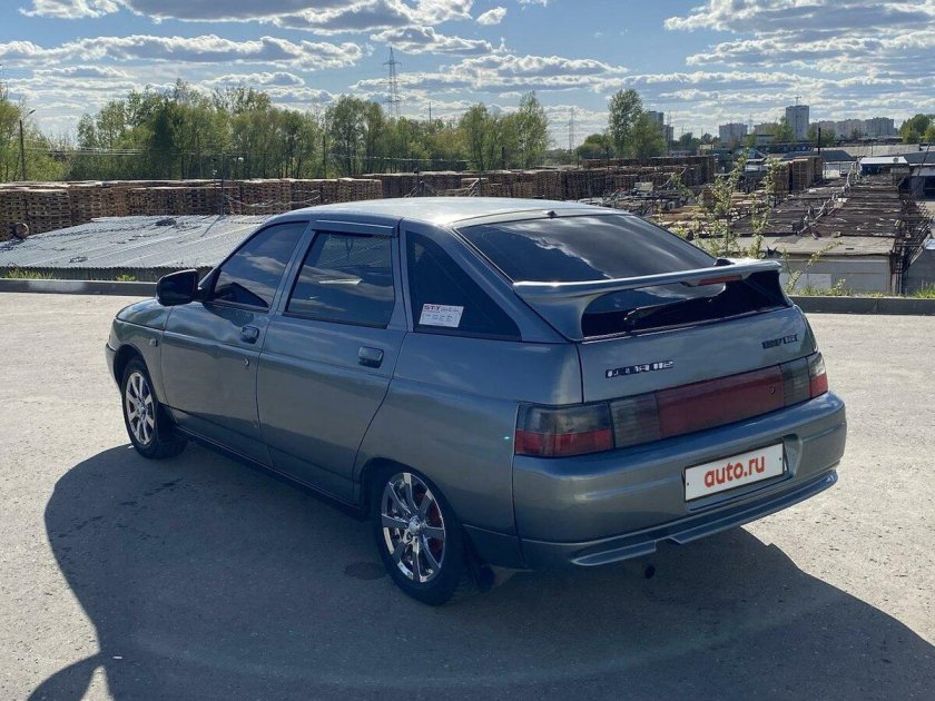 ВАЗ 2112 2009 года