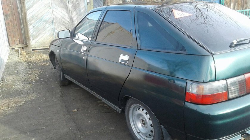 ВАЗ 2112 темно-зеленый металлик