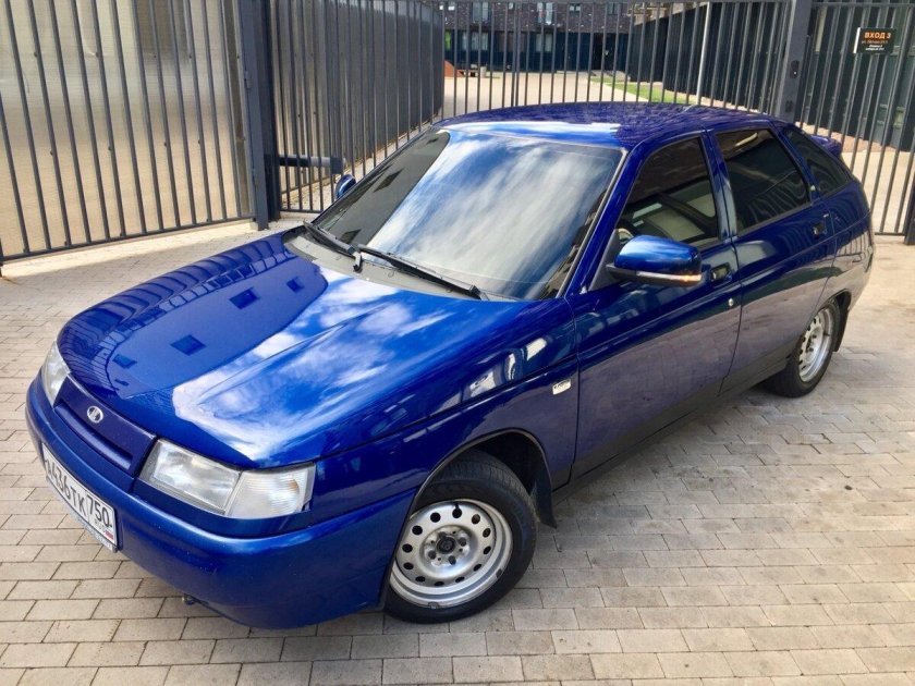 2112 Lada 2003