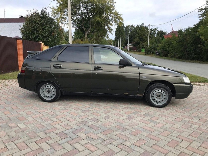 ВАЗ 2112 золото инков