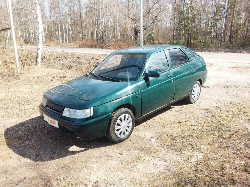 Тёмно-зелёный металлик цвет