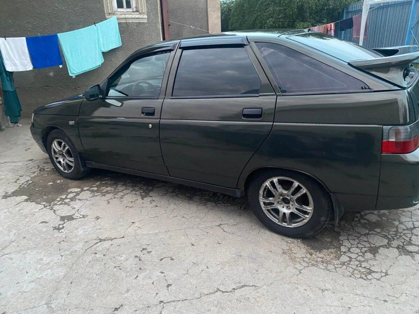 ВАЗ 2112 хэтчбек