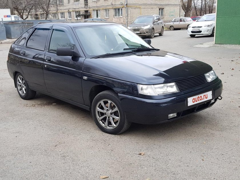 ВАЗ 2112 хэтчбек