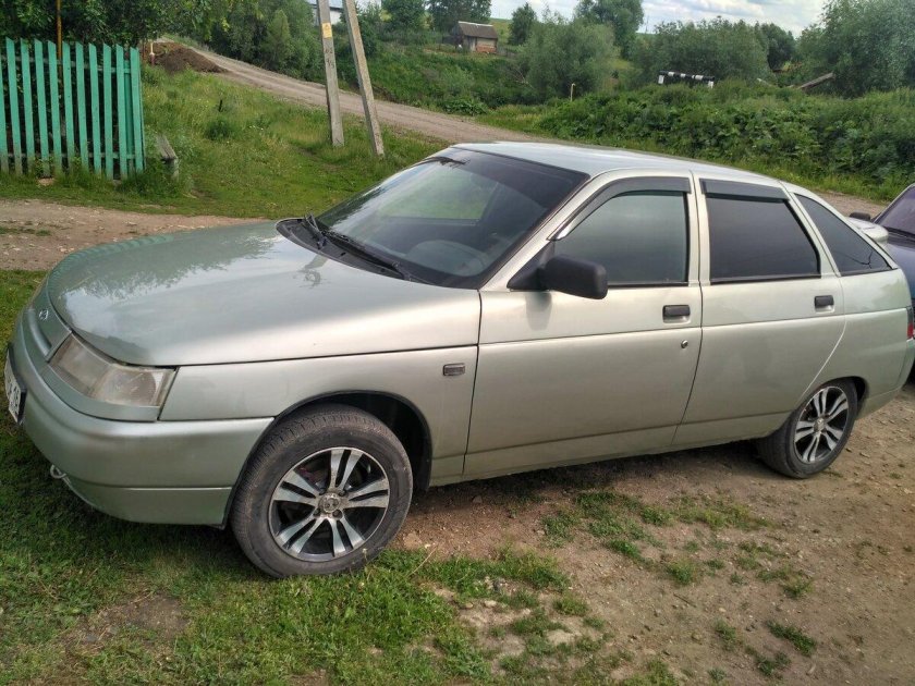 ВАЗ 2112 2006 год