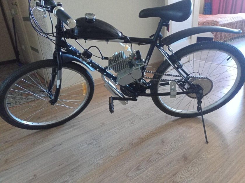 Велосипед с двигателем
