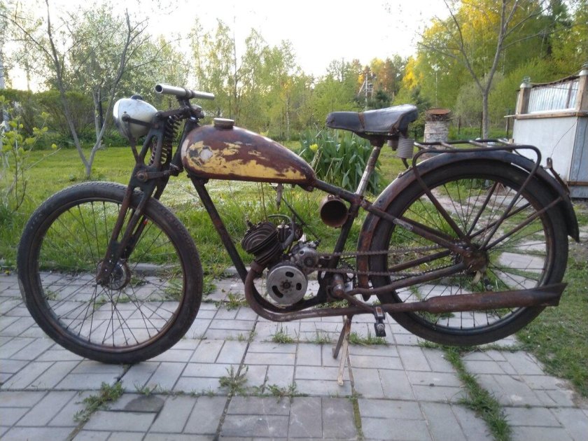 Мотоцикл киевлянин к1б