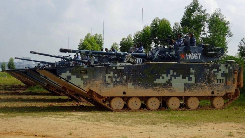 Китайские боевые машины морской пехоты ZBD 05