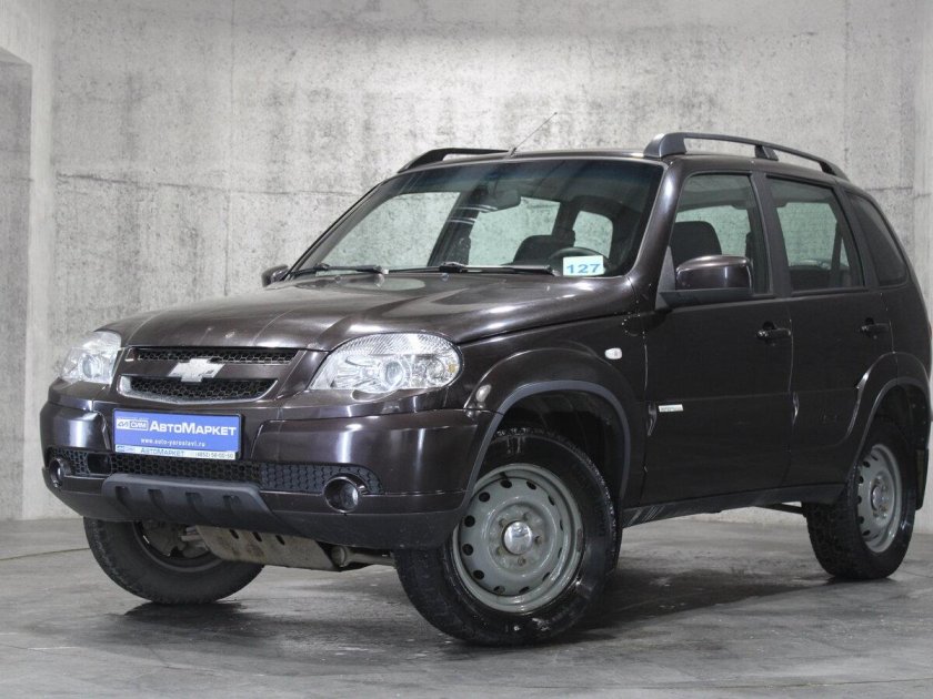 Chevrolet Niva 2012