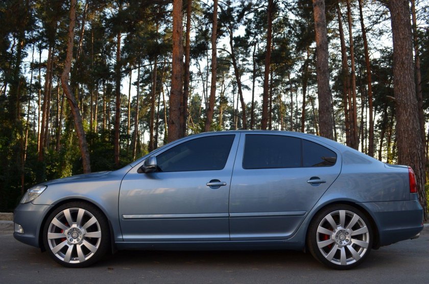 Октавия а5 диски r17