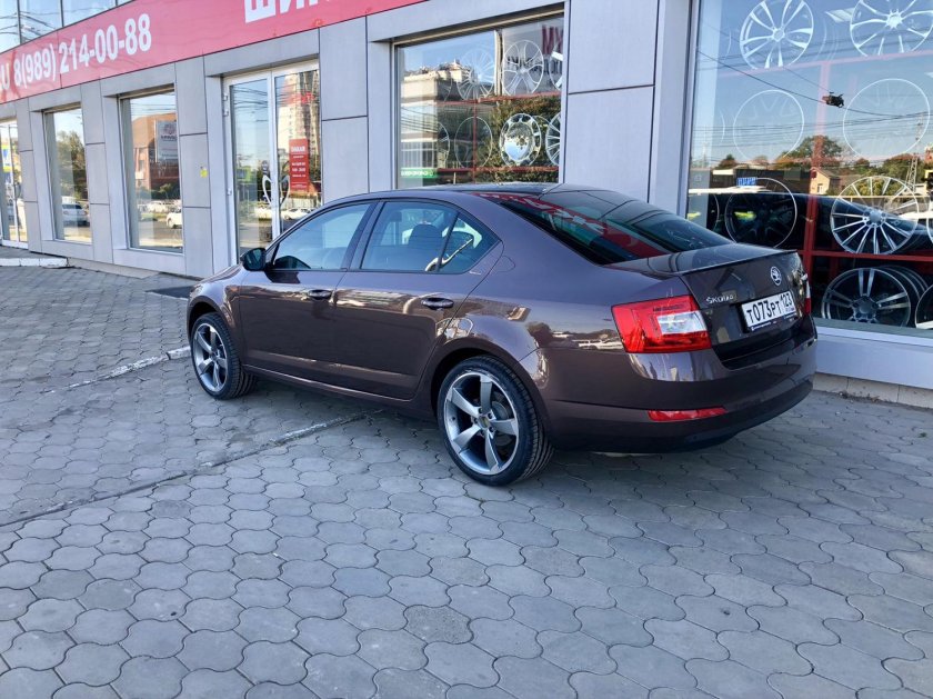 Диски r18 Octavia a7