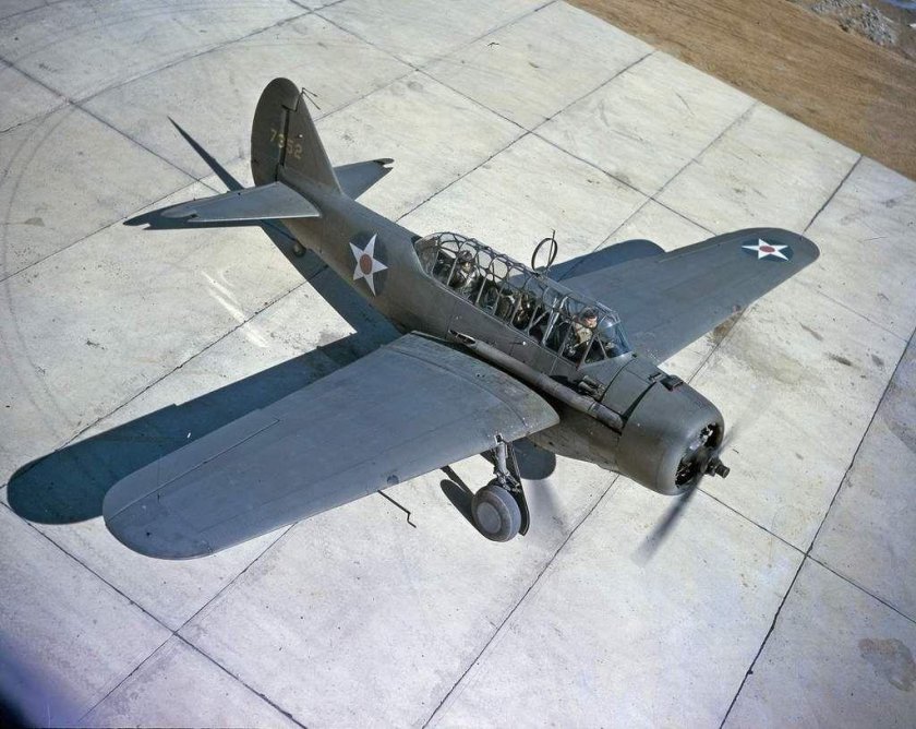 Американский самолет разведчик