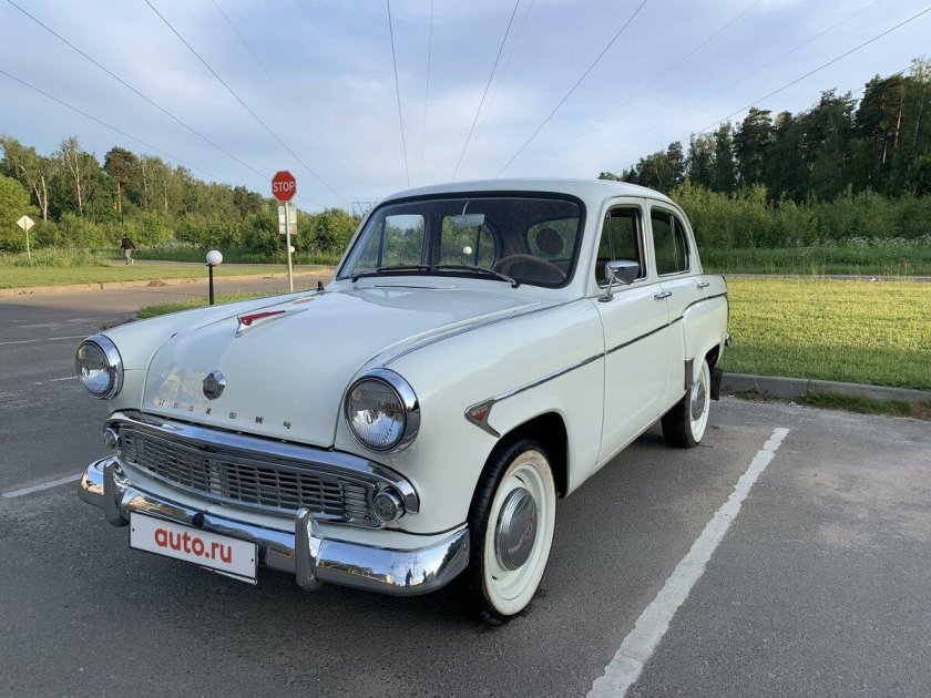 Автомобиль москвич 407