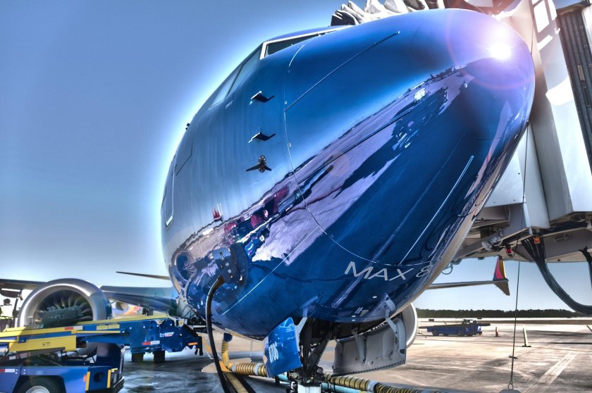 Топливный бак самолета Boeing 737