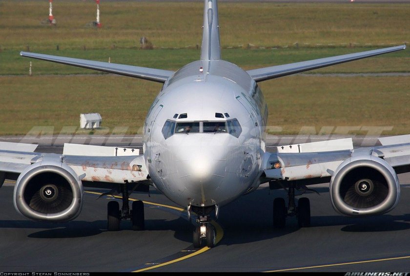 Боинг 737 пассажирский самолёт