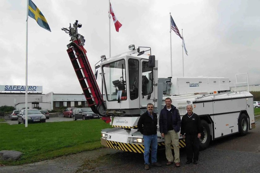 Противообледенительная машина Safeaero 220