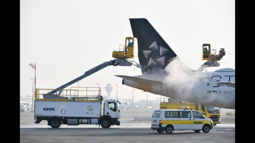 Противообледенительная машина Elephant Beta