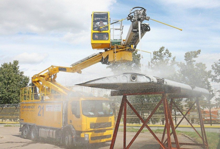 Машины для противообледенительной обработки вс