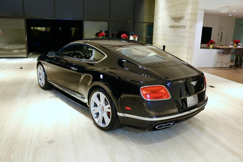 Бентли gt Continental 2017