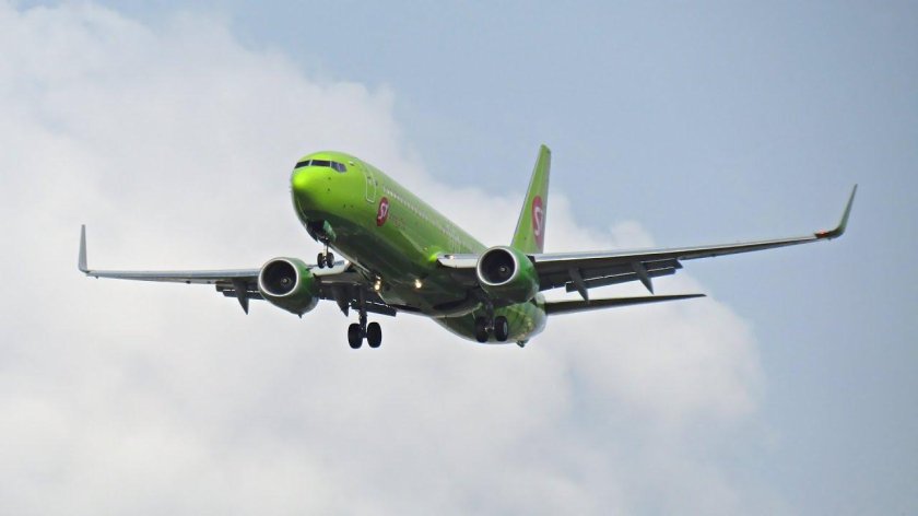 Самолёт Boeing 737-800