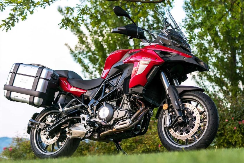 Мотоцикл Benelli Trk 502