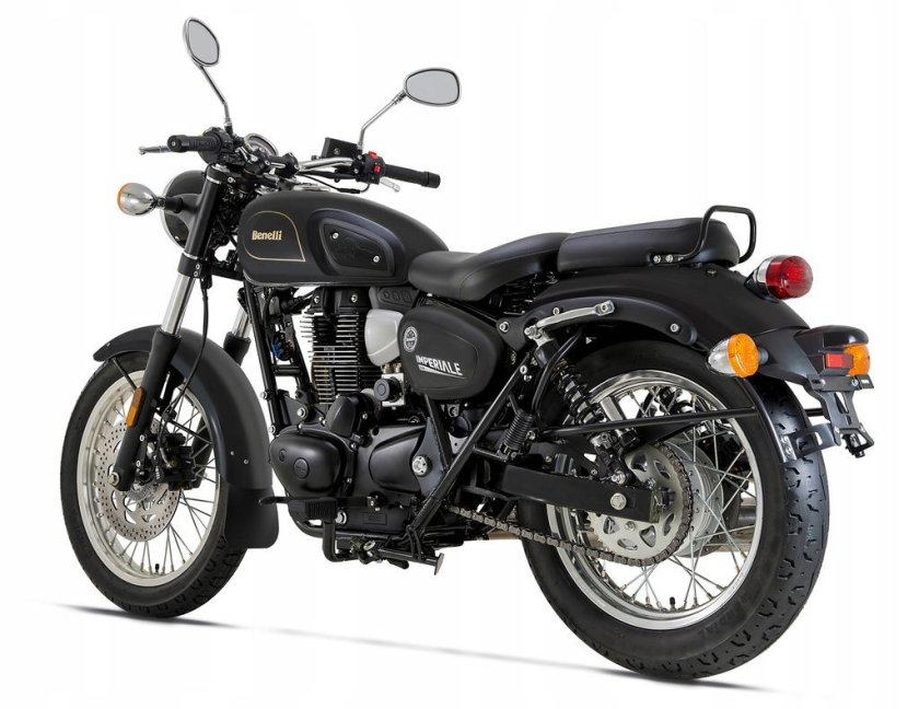 Мотоцикл Бенелли 400