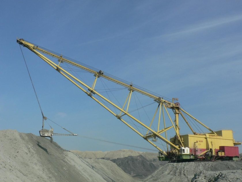 Шагающий экскаватор Эш 100/100