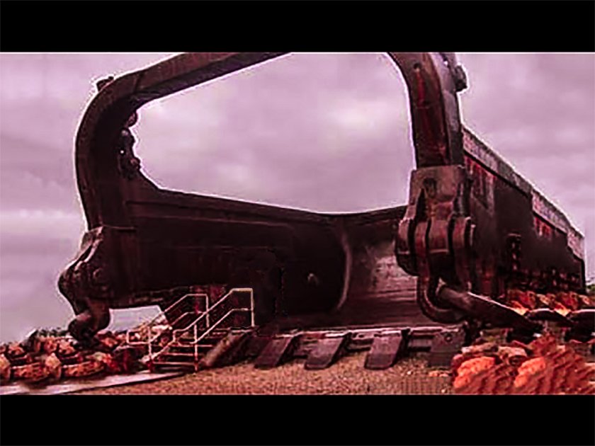 Шагающий экскаватор Уралмаш Эш-100.125