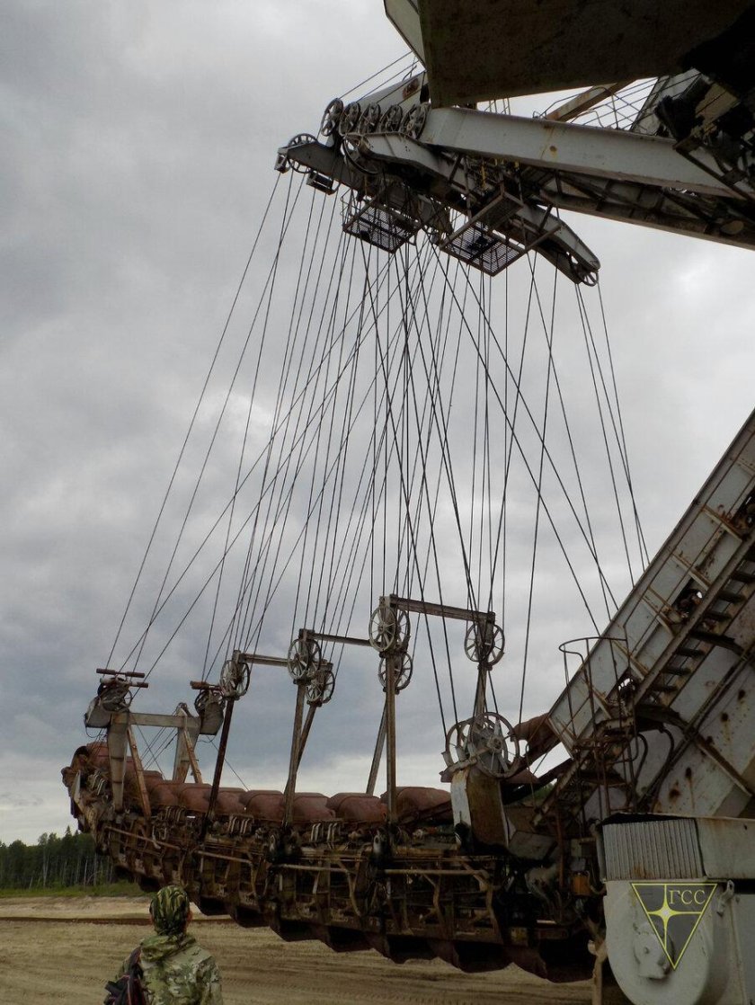 Шагающий экскаватор Эш 10/70