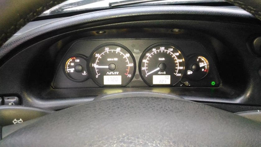 Панель приборов ВАЗ 2123 Шевроле Нива