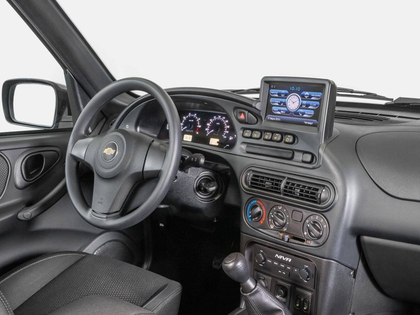 Niva Chevrolet 2123 салон