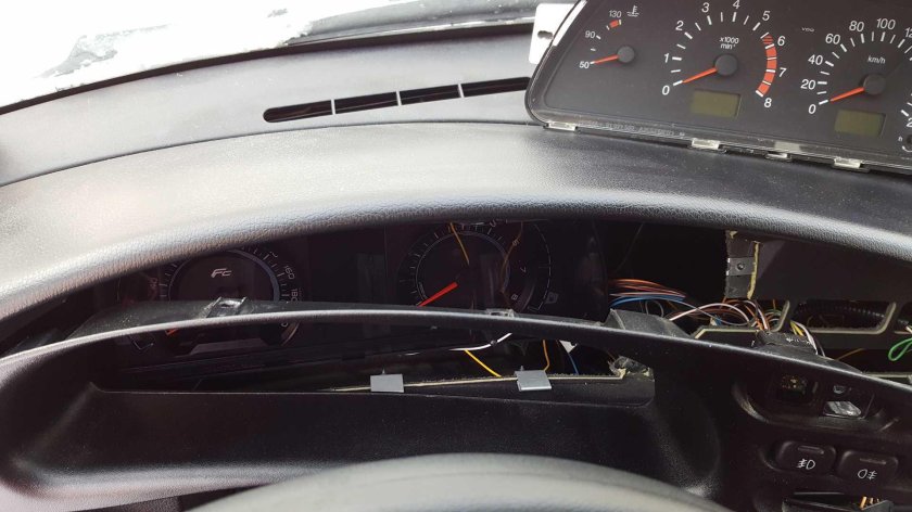 Нива Шевроле приборная панель 2020