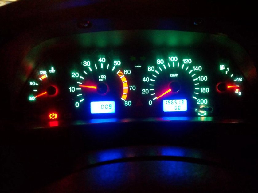 Белая приборка на 2109