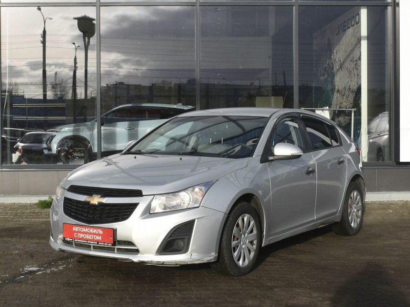 Серый Cruze sedan 2013