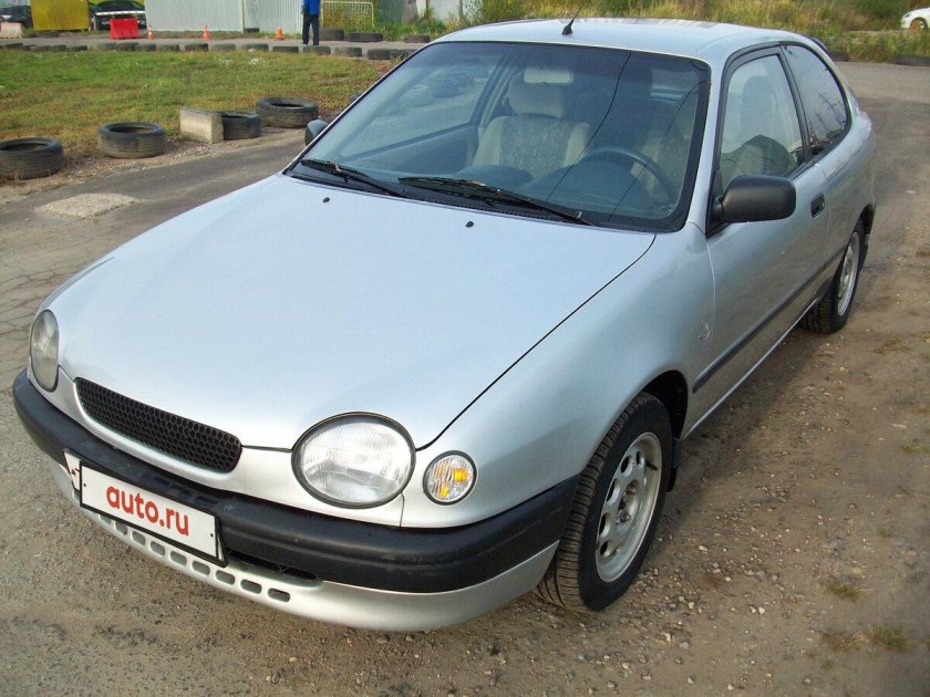 Toyota Corolla 1998 1.3
