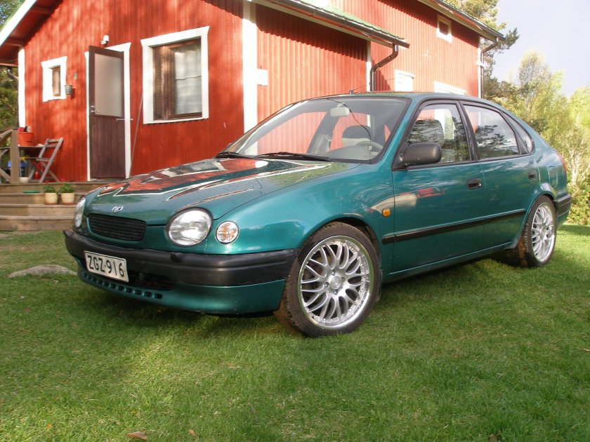 Toyota Corolla 1998