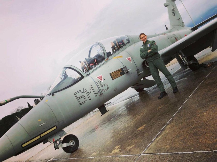 Пилот итальянских ВВС Джулия Шифф