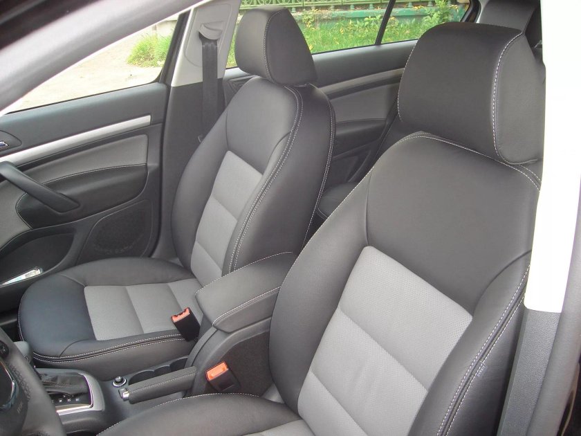 Кожаный салон Октавия а5