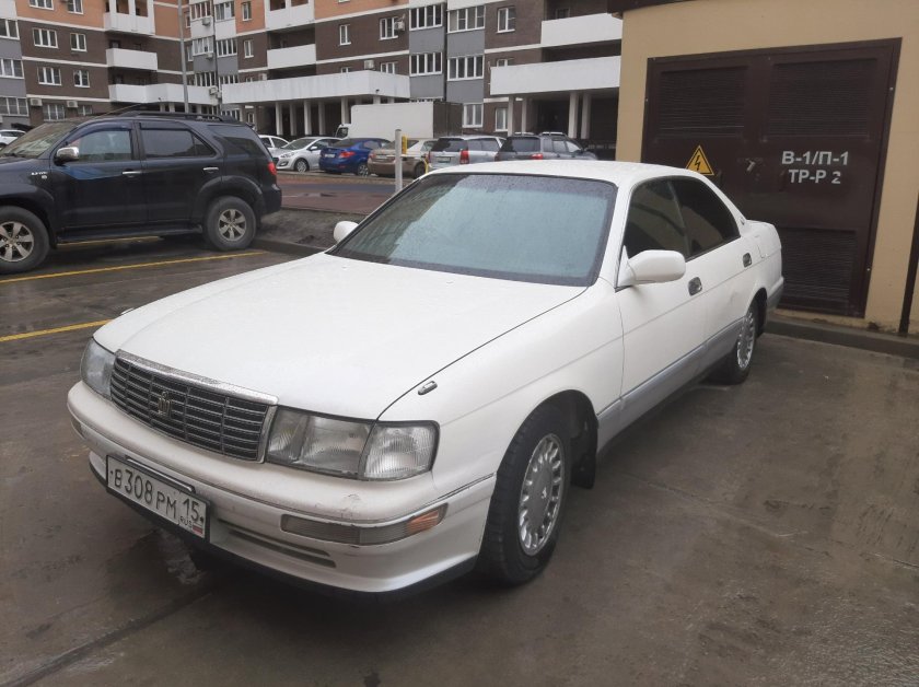 Тойота Краун 141 кузов