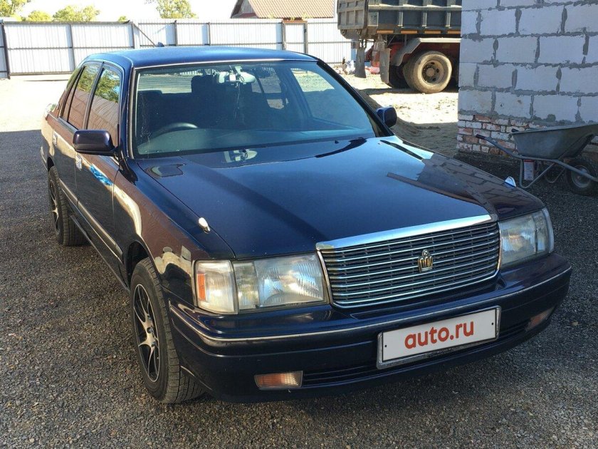 Toyota Crown 1996