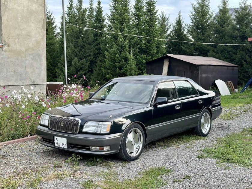 Toyota Crown Majesta s150