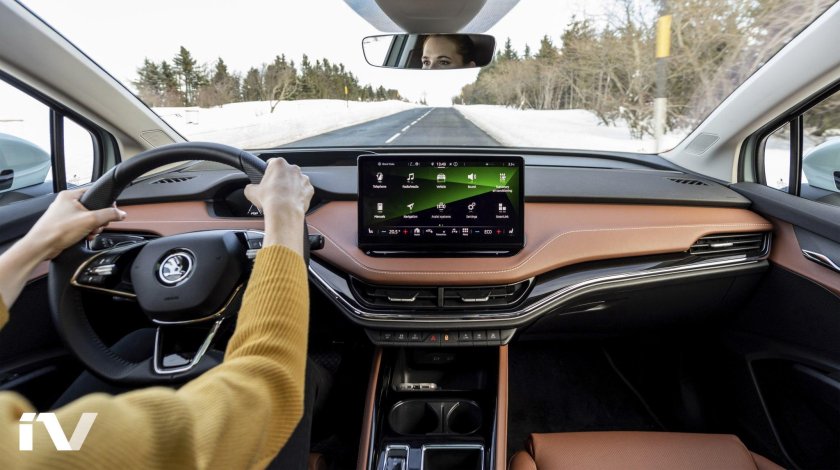 Skoda ENYAQ салон