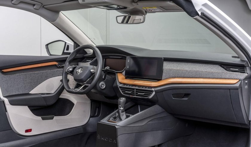 Skoda Octavia 2022 салон