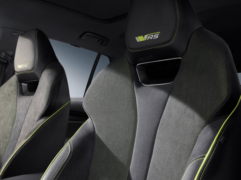 Skoda ENYAQ RS IV