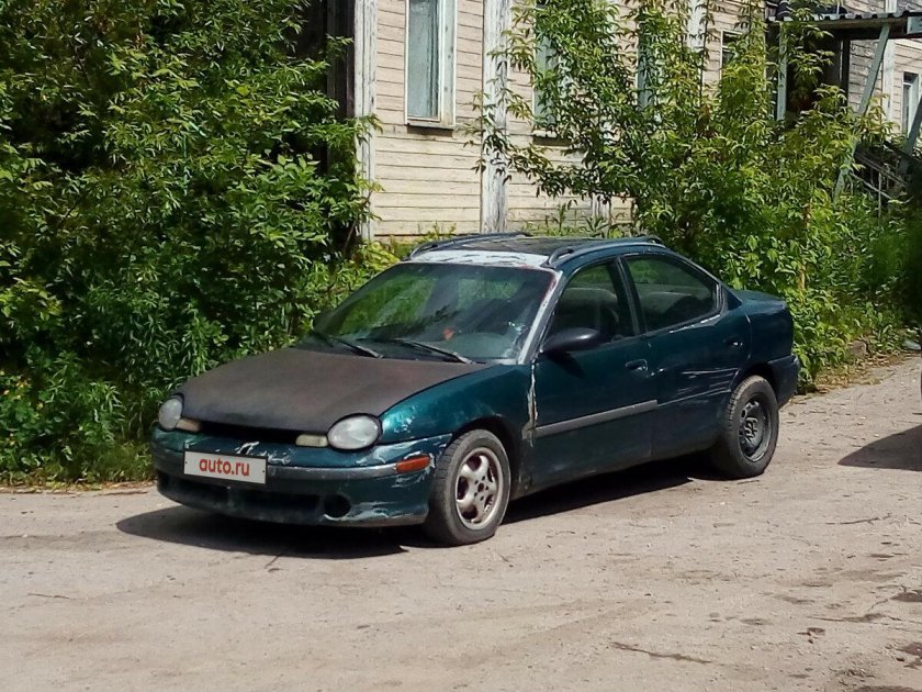 Крайслер неон 1995