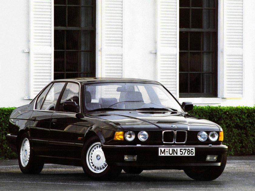 BMW e32