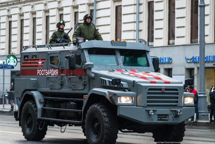 Броневик КАМАЗ-43501 патруль