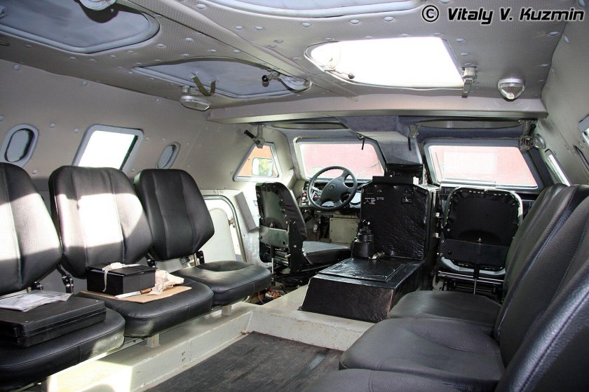 Бронеавтомобиль КАМАЗ-43269 выстрел