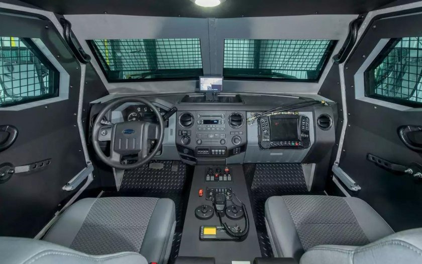 ,Бронеавтомобиль Roshel Senator-APC_2