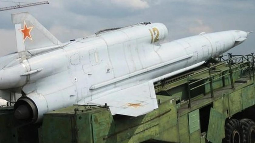 Беспилотник ту-141